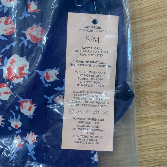 🍄 NWT Morgan Lane Allie Robe in Navy Floral - Picture 7 of 9